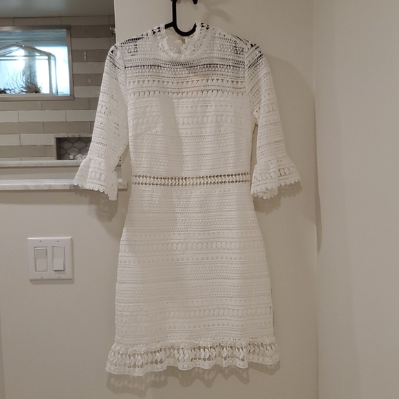 Two Sisters The Label white lace dress - Picture 2 of 7